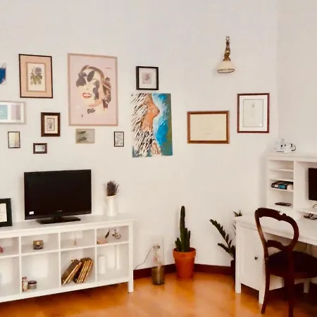 A Unique Space In The Heart Of Wroclaw. Spacious, Luxury In A Historic Building Wroclaw